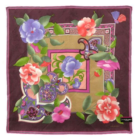 【専用】レオナール　LEONARD　アウター　お花柄　スパンコール　シルク レオナール LEONARD シルクコットン ハンカチ スカーフ 日本製 花柄 総