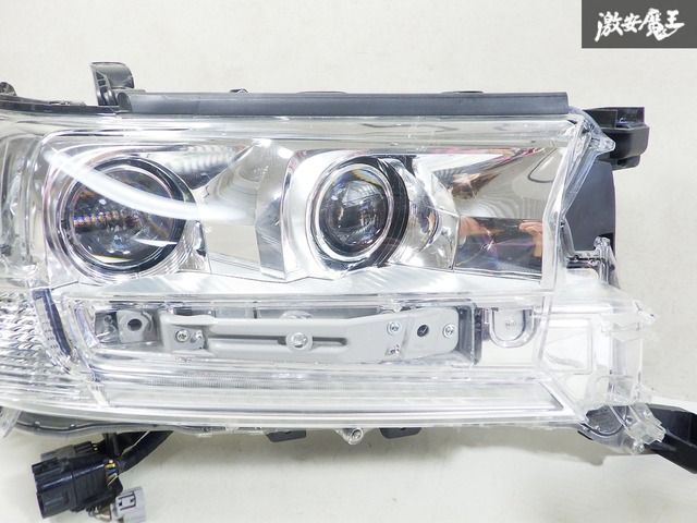 極上品！】トヨタ純正 URJ202W ランドクルーザー ランクル 後期 LED 