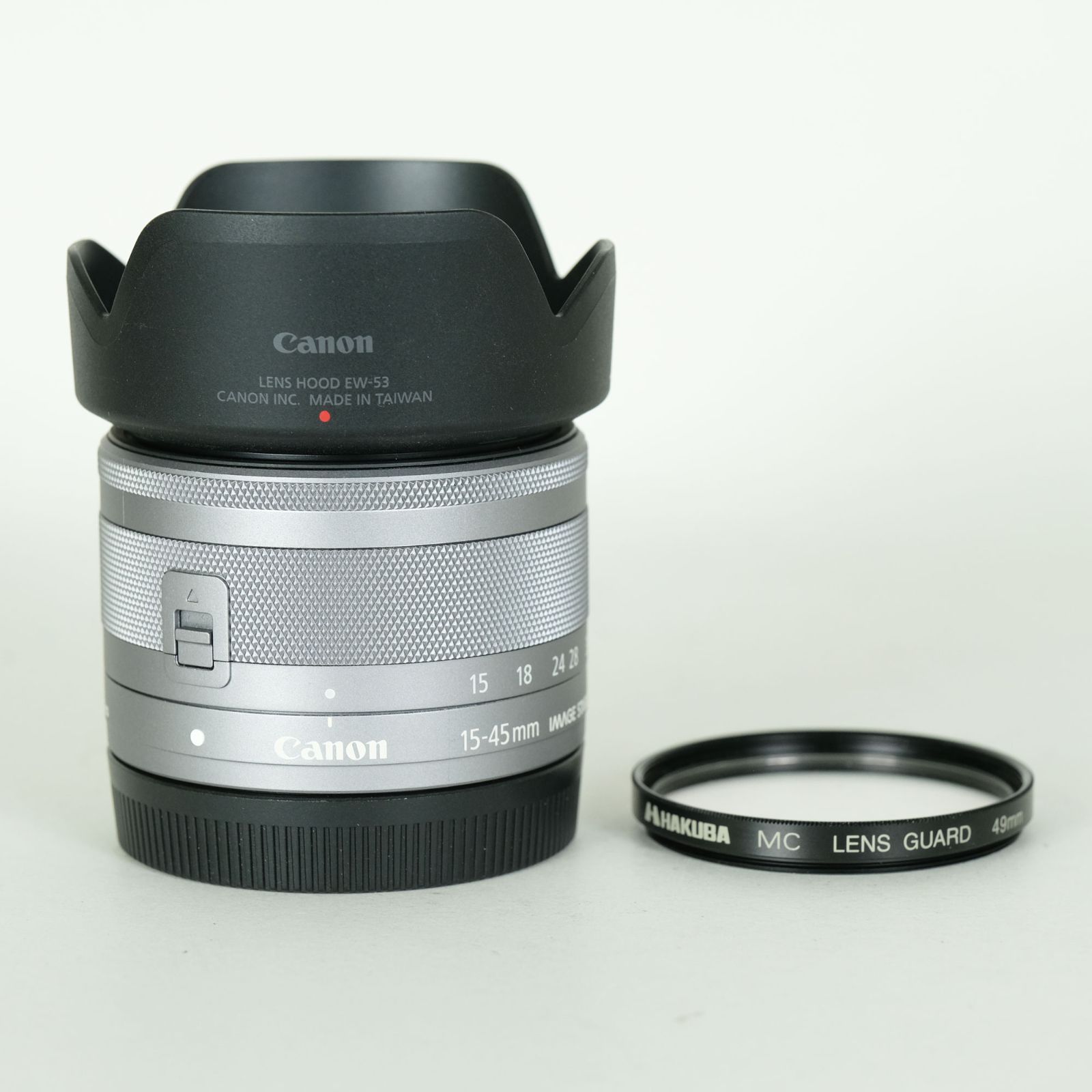美品 | フード・フィルター付] Canon EF-M15-45mm F3.5-6.3 IS STM 