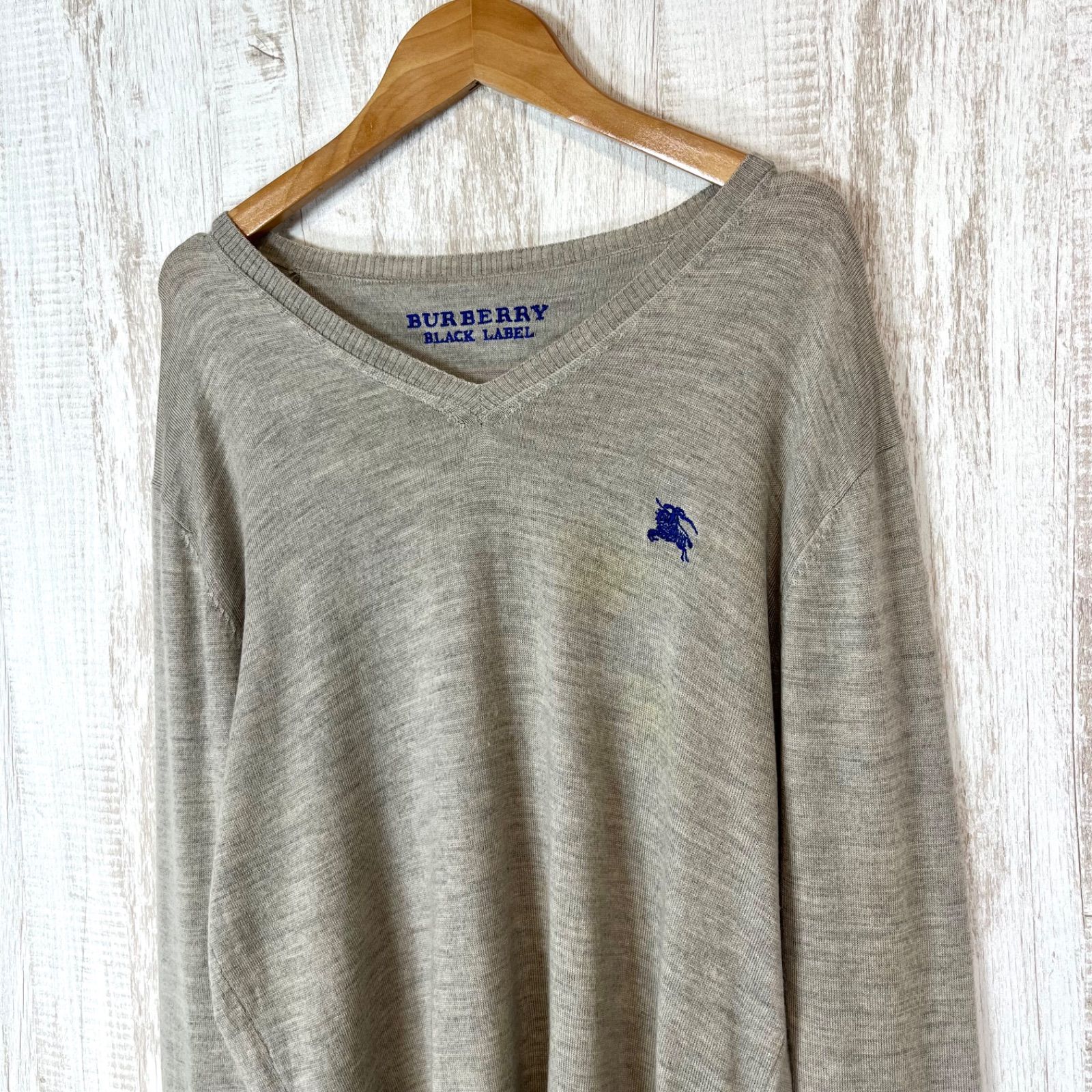 BURBERRY BLACK LABEL バーバリーブラックレーベル ホースロゴ刺繍 V