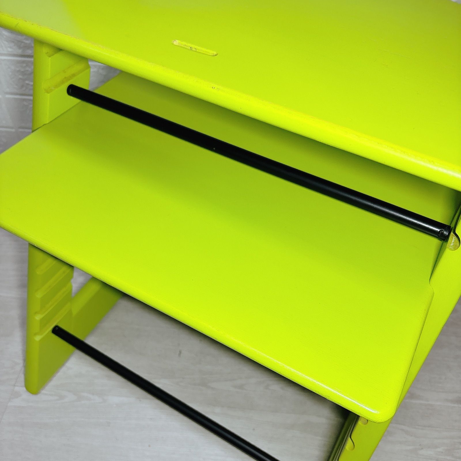 即決 組み立て不要 送料無料 ストッケ STOKKE トリップトラップ SN4