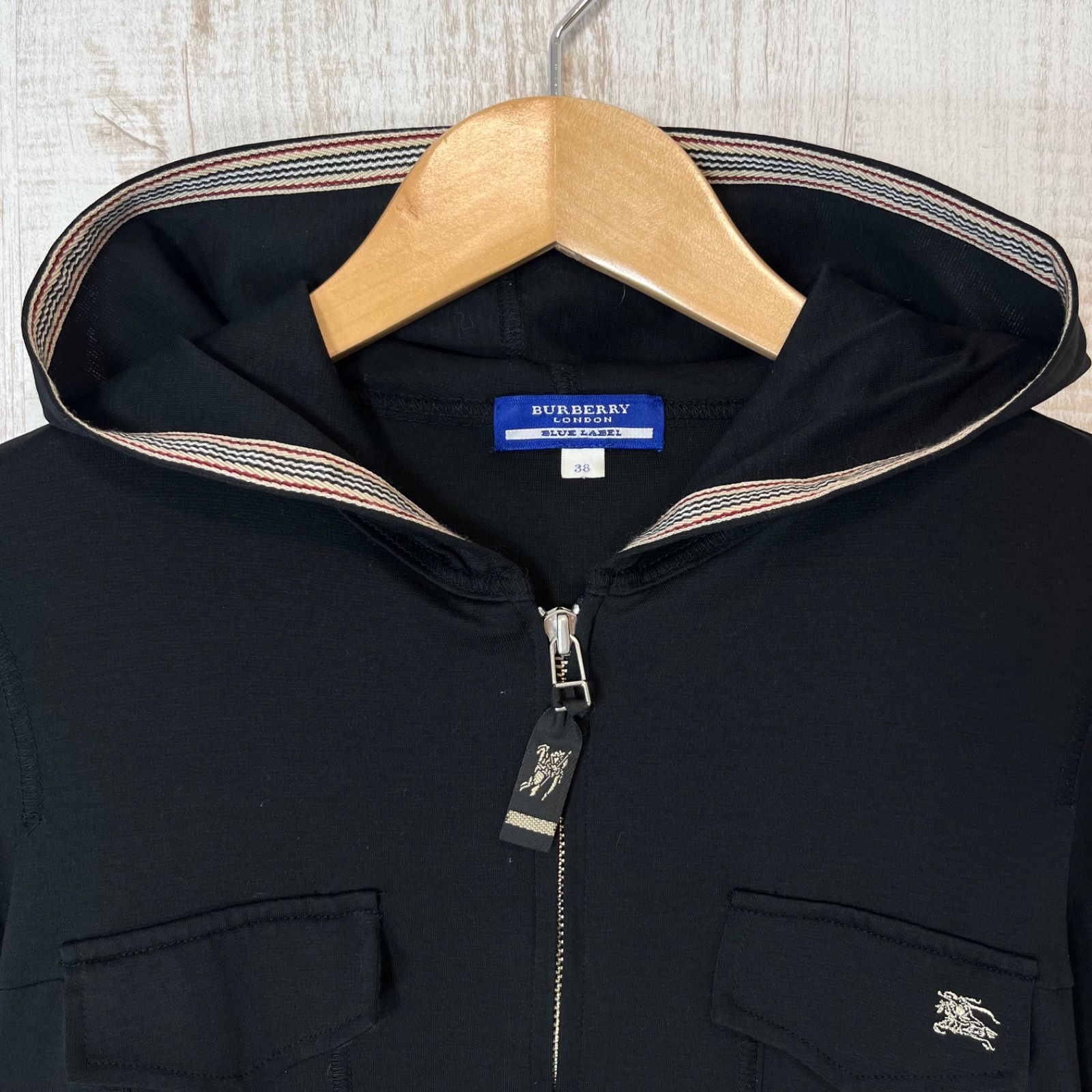 BURBERRY BLUE LABEL バーバリーブルーレーベル ホースロゴ刺繍 