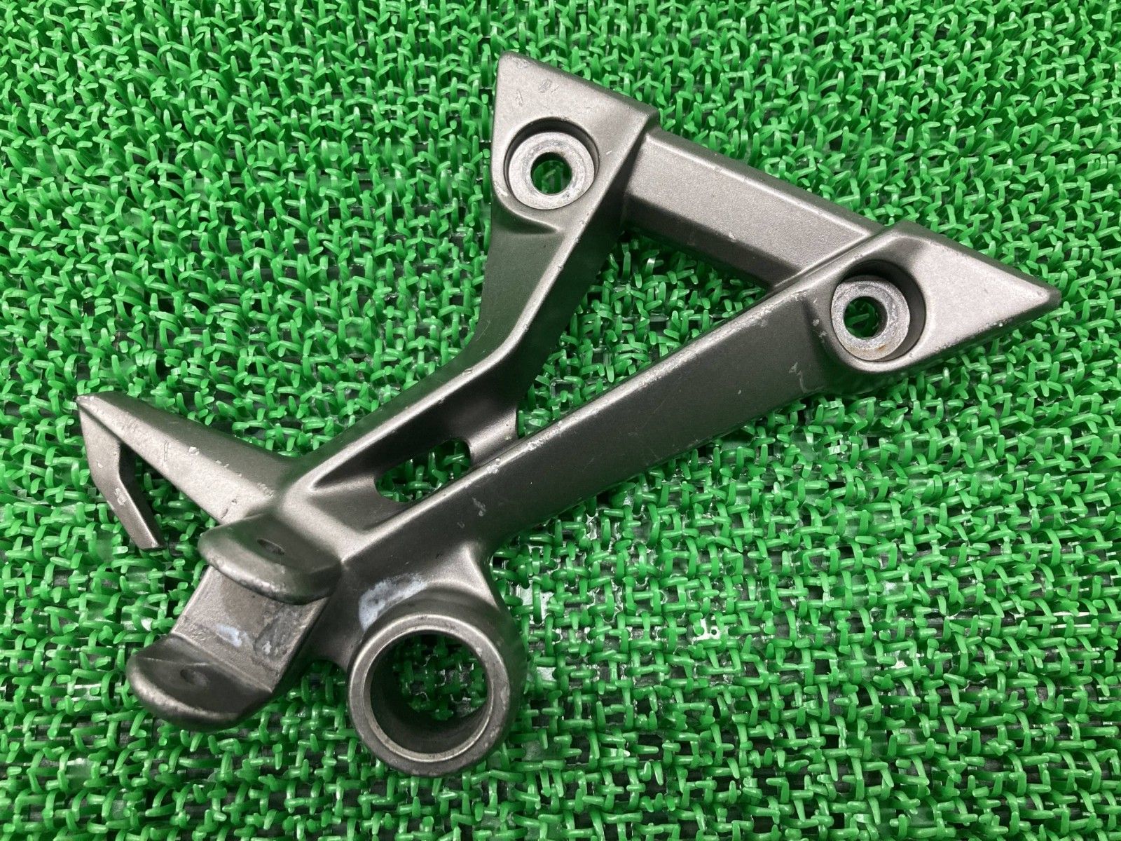 NINJA250 タンデムステップホルダー 右 35063-0842 カワサキ 純正 中古