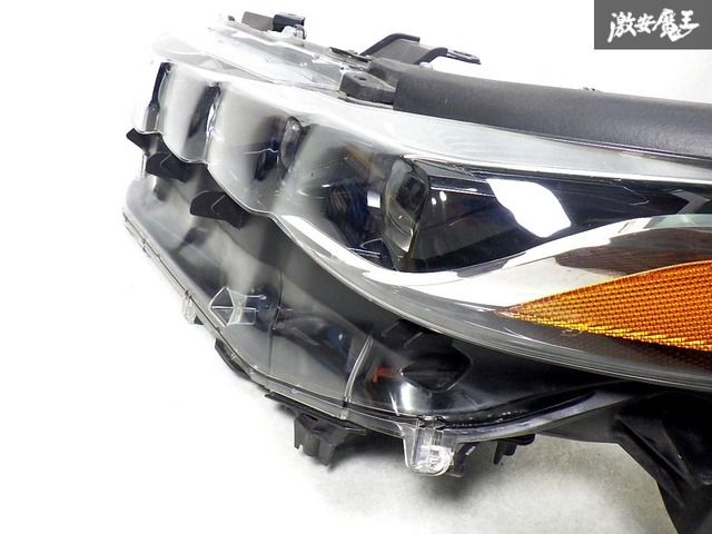 ☆即納☆ TOYOTA トヨタ 純正 ZVW50 プリウス PHV LED ヘッドライト