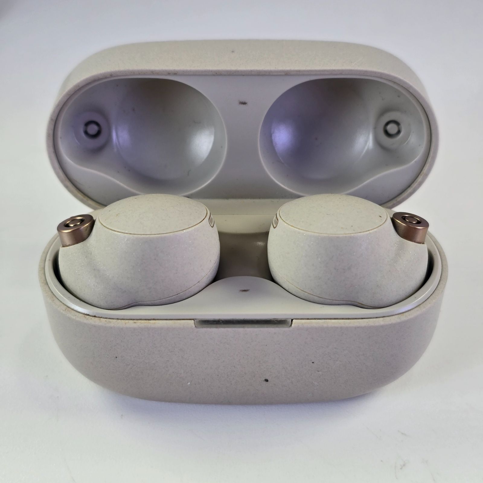 SONY WF-1000XM4 SM プラチナ シルバー 完全ワイヤレスイヤホン