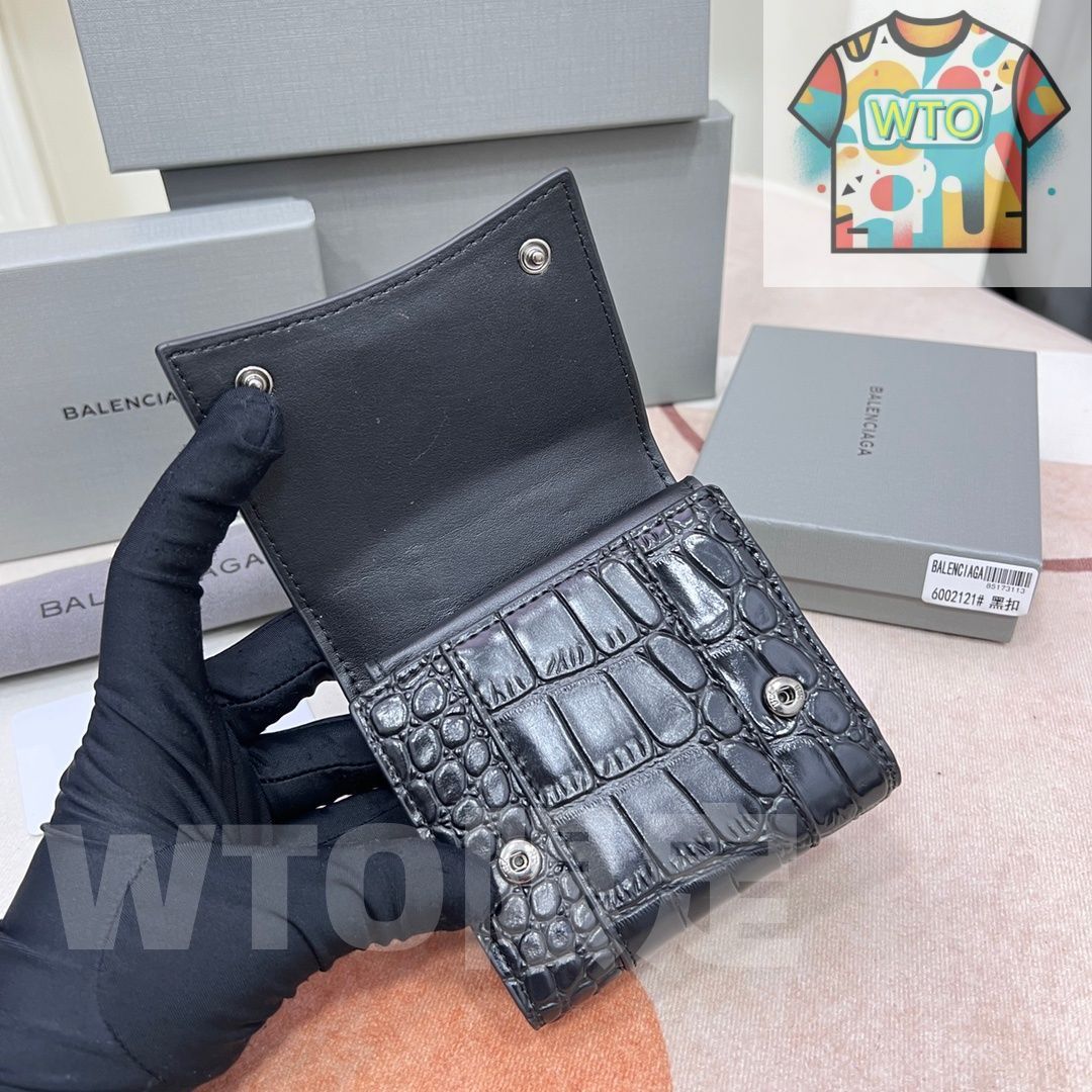 今日特価】Balenciaga ミニウォレット, シャイニークロコダイル