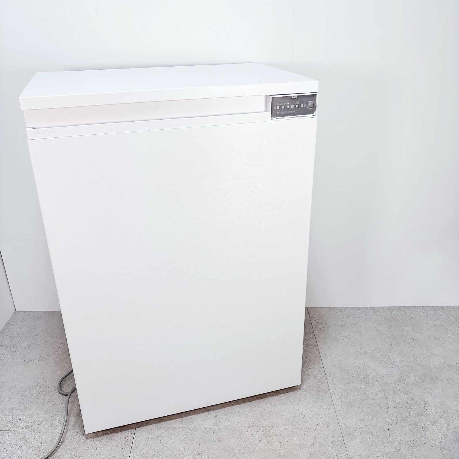 IRIS OHYAMA アイリスオーヤマ 冷蔵庫 66L KRSN-7A-W 2023年製 小型