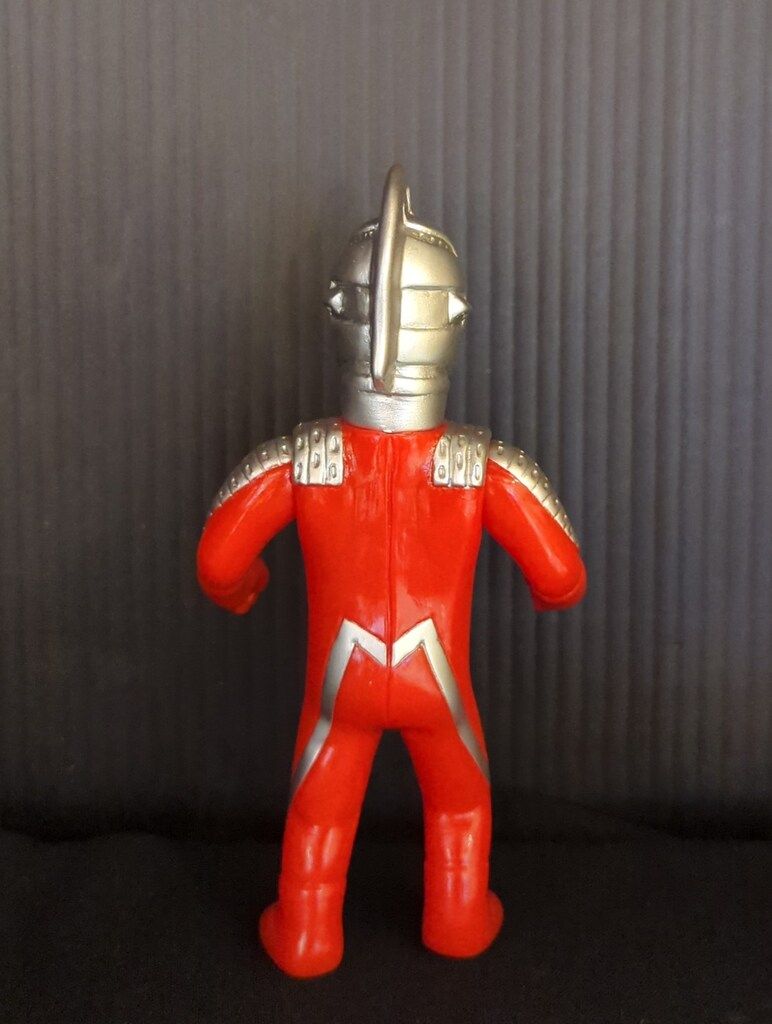 サンガッツ本舗 ケロニア(ゴトウ隊員) 円谷怪獣総進撃 ソフビ 未開封新品 サンガッツ本舗 ケロニア(ゴトウ隊員) 円谷怪獣総進撃 ソフビ 未開封