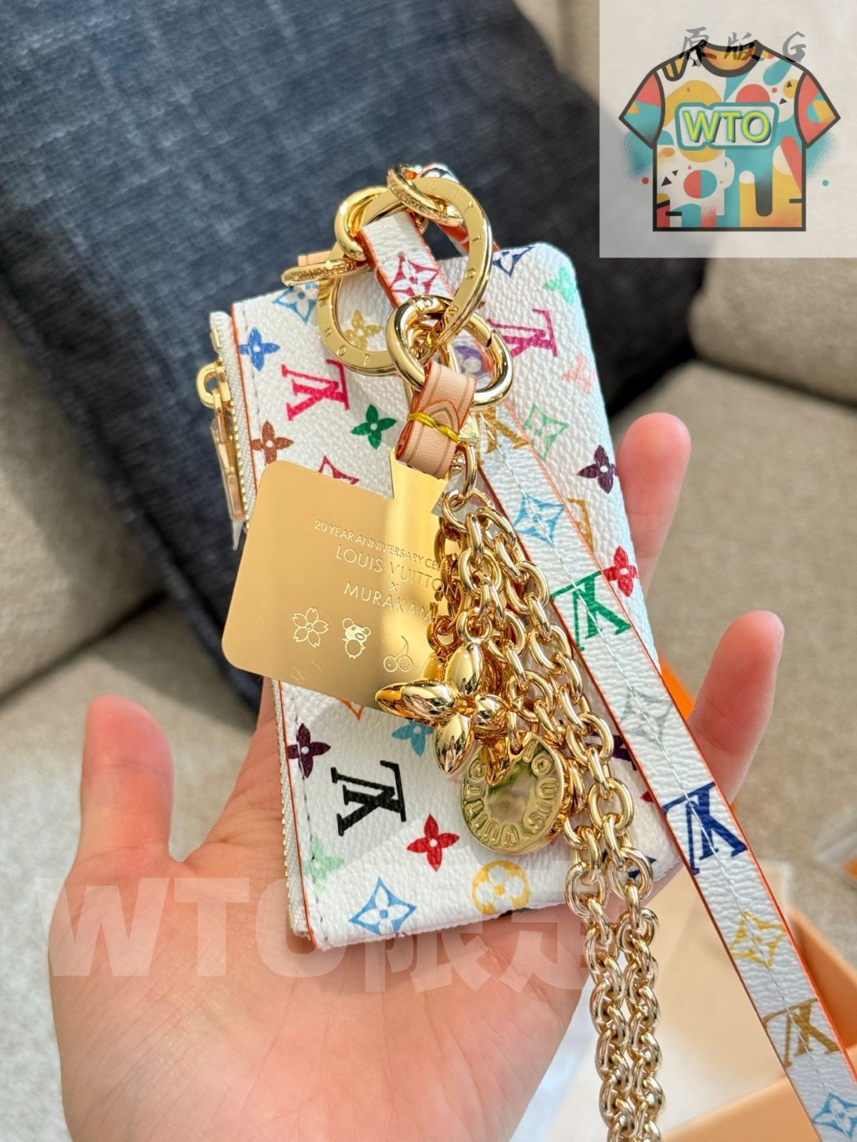 今日特価】LV Monogram レインボー コーティング キーホルダー ルイ