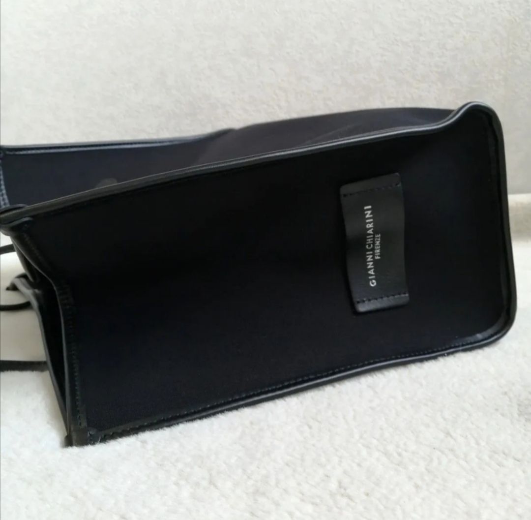 未使用☆ジャンニキアリーニ トートバッグ マルチェッラ M キャンバス