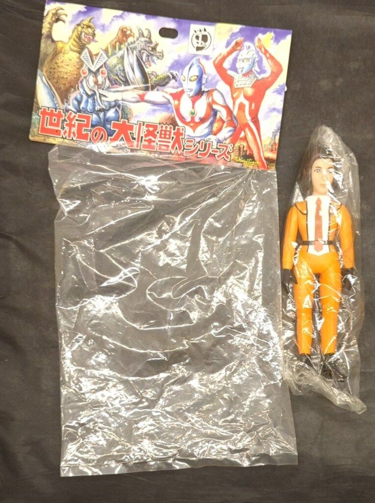 マーミット 世紀の大怪獣シリーズ 怪獣天国 フジ アキコ隊員 1期