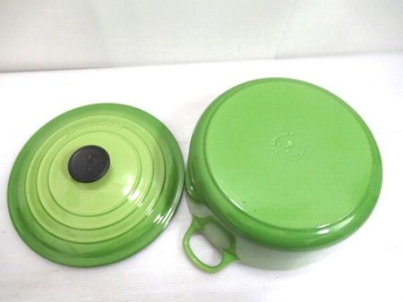  ルクルーゼ Le Creuset ココットロンド 24㎝ 両手鍋 グリーン 箱取説無し 両手鍋 鍋 グリル