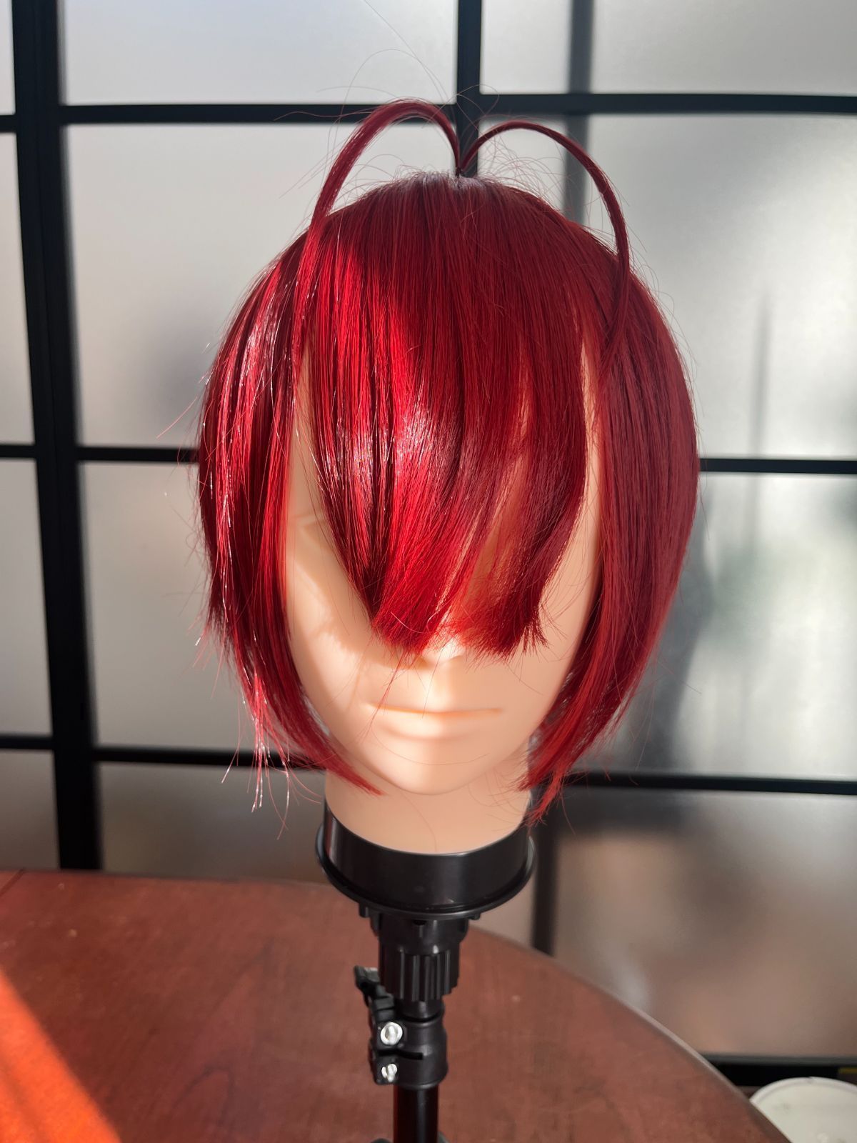 ツイステッドワンダーランド リドル・ローズハート ウィッグ - メルカリ