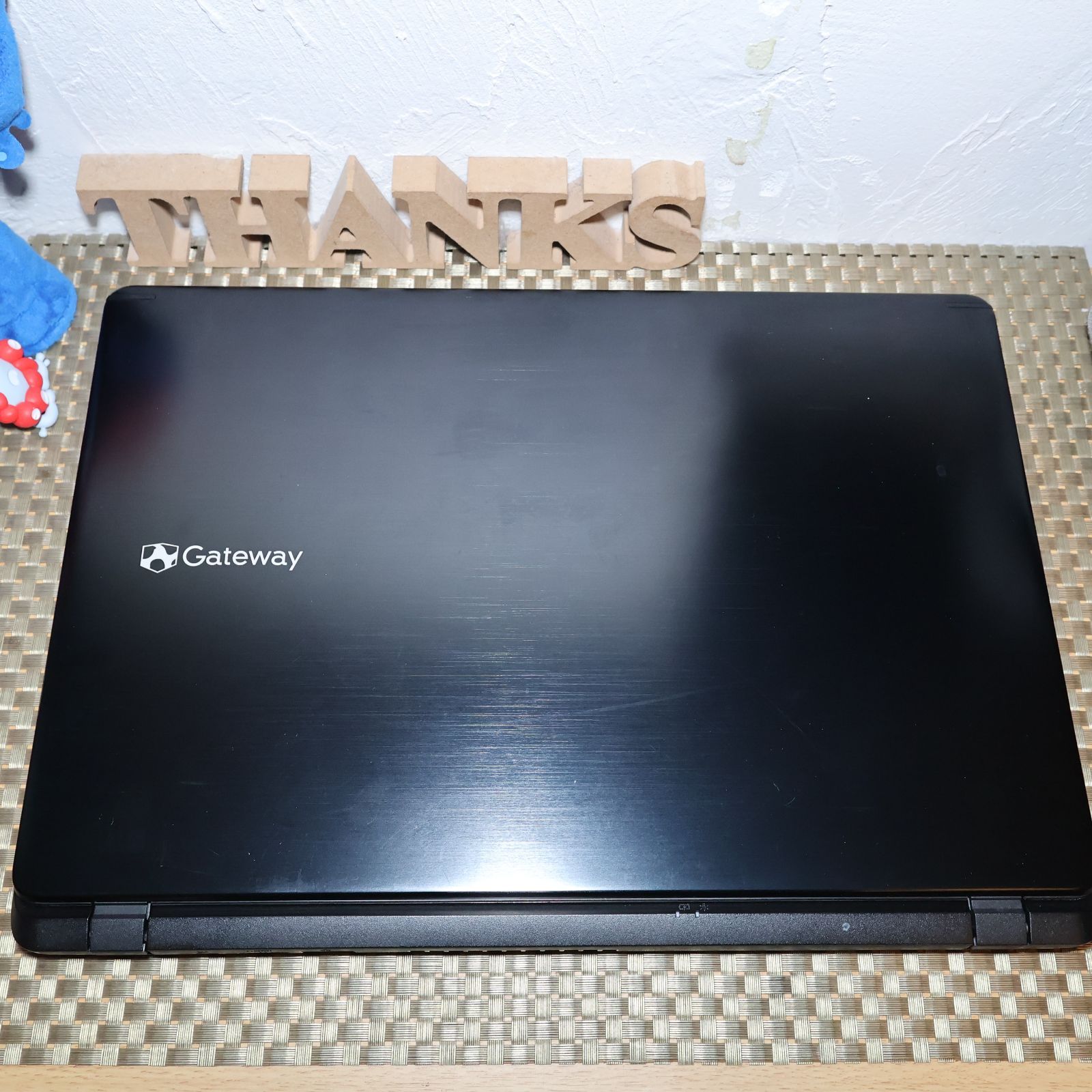 良品！Win11公式対応Corei3/メ8G/新品SSD/DVD/無線/カメラ - メルカリ