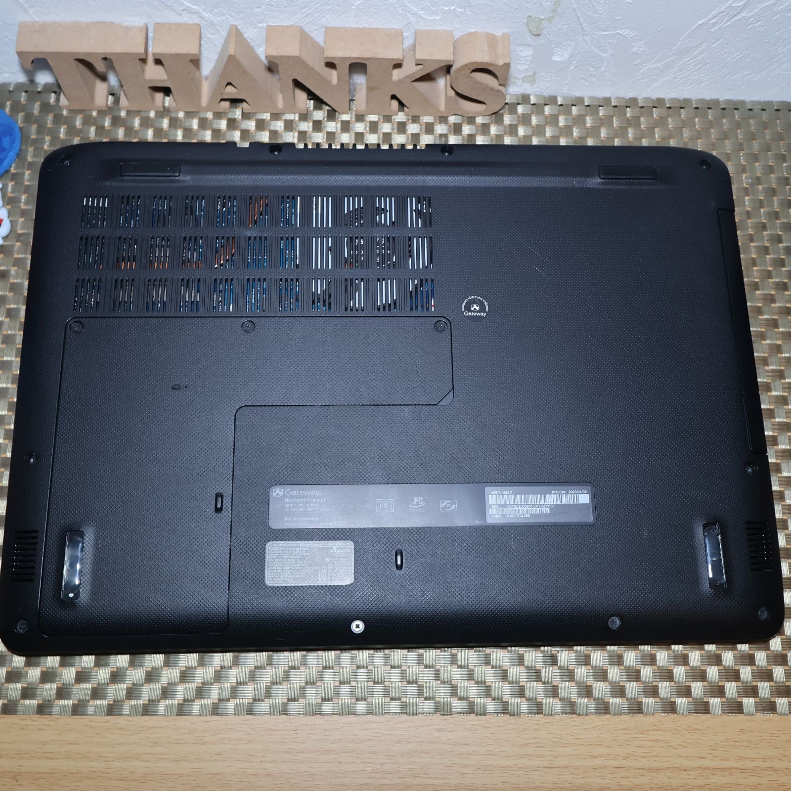 良品！Win11公式対応Corei3/メ8G/新品SSD/DVD/無線/カメラ - メルカリ