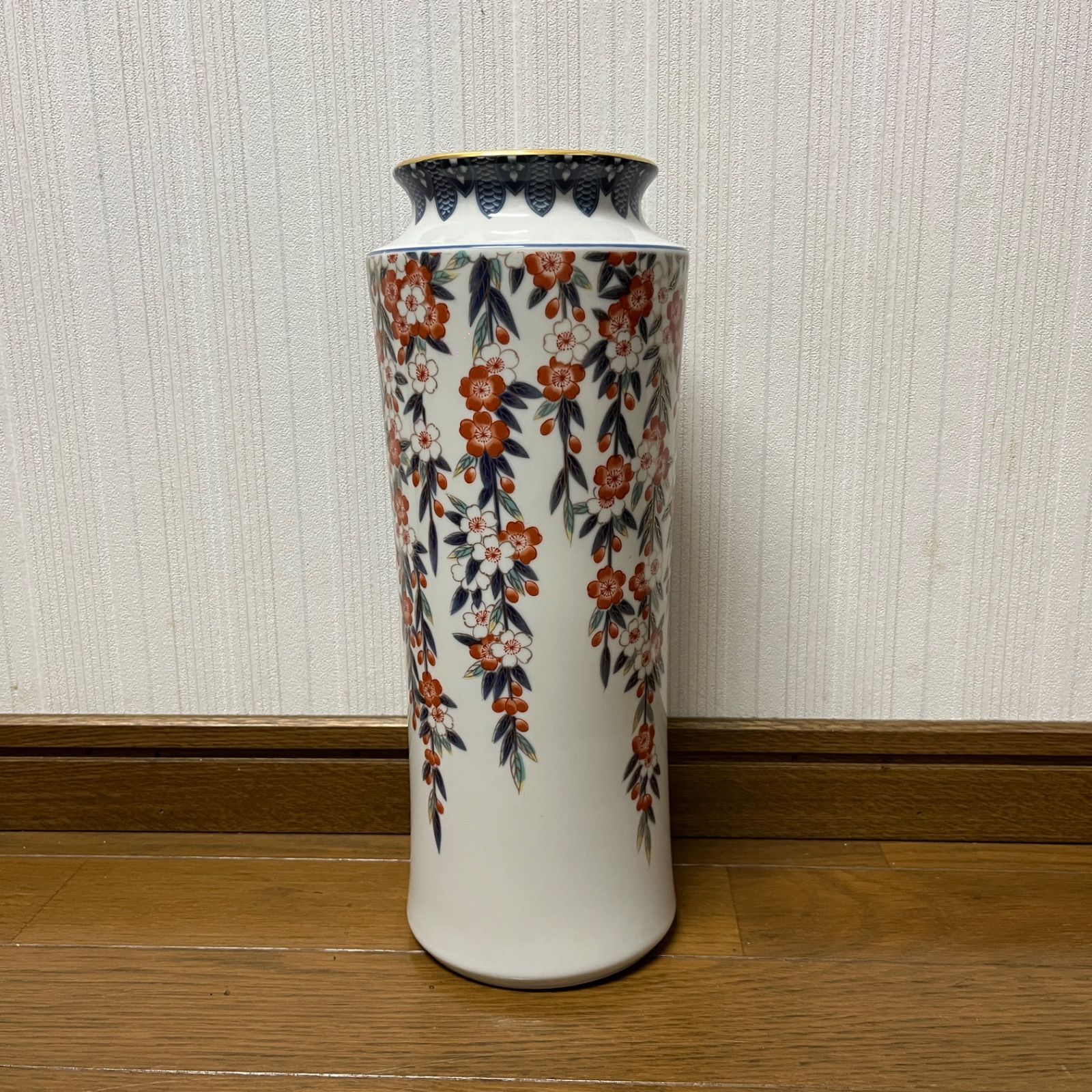 幸山窯 有田焼 花柄 陶器製 円筒形 花瓶 花入 骨董 フラワーベース