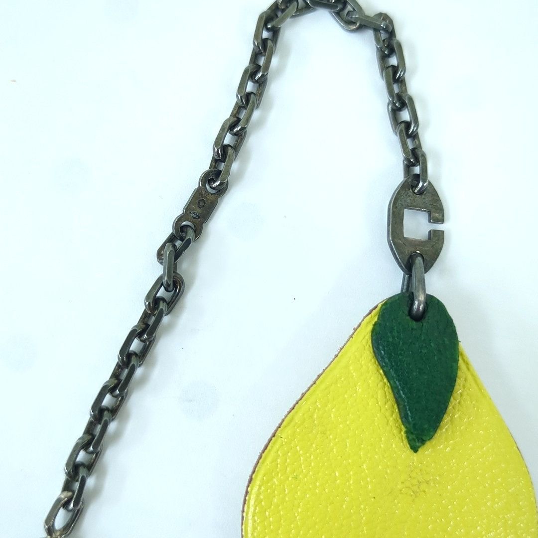 HERMES エルメスフルーツ チャーム キーホルダー シトロン レモン