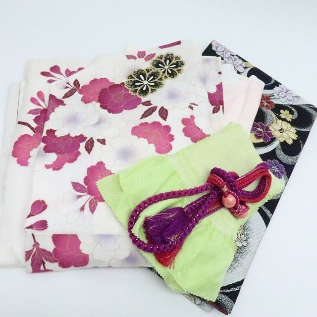 百華❀Y4406◇美品 正絹 金駒刺繡 桜 手縫い仕立て 成人式 振袖