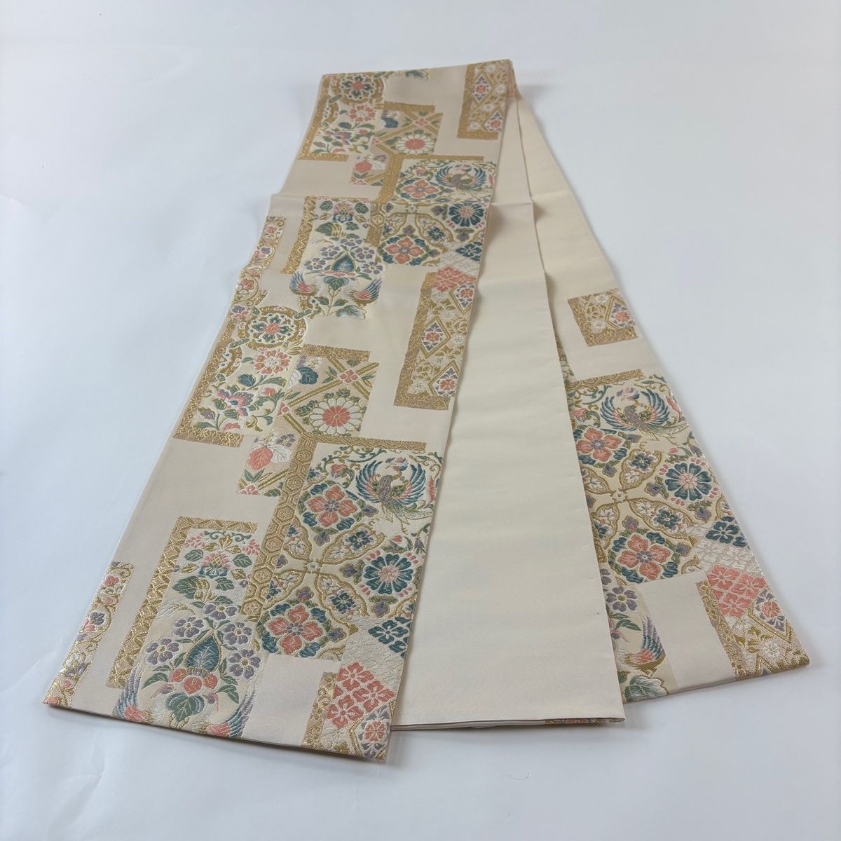 美品】 袋帯 秀品 華文 鳳凰 刺繍 金糸 ベージュ 六通 正絹 【中古