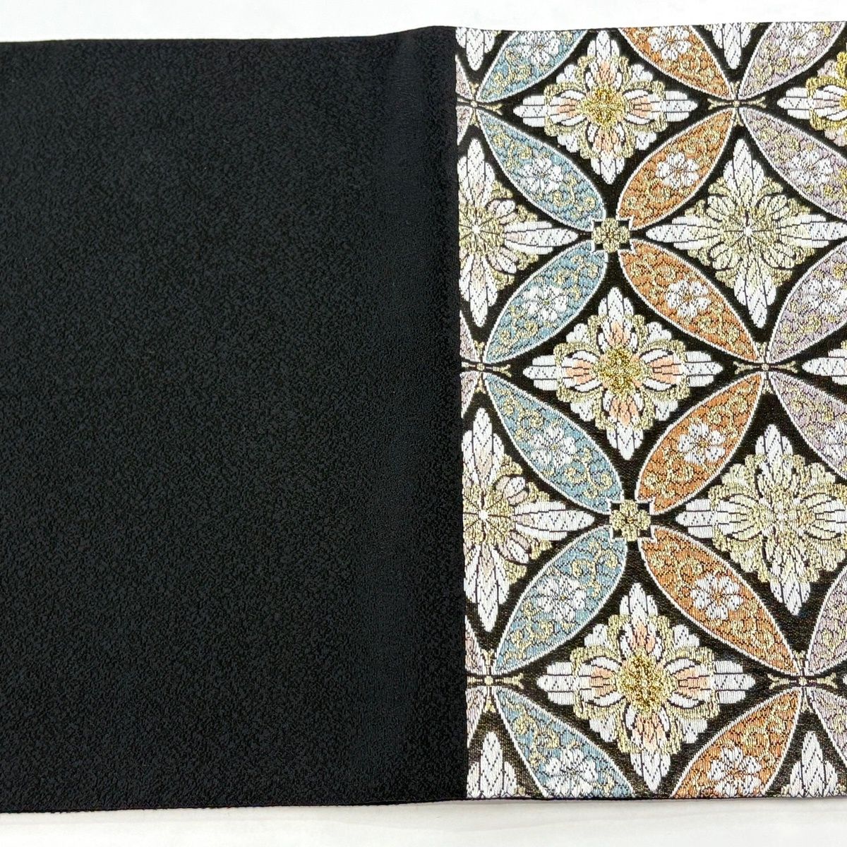 ［6465］袋帯 美品 花菱七宝文様 唐織 六通 金銀糸 正絹 着物 黒 美品】 袋帯 秀品 七宝 花菱 金銀糸 箔 墨色 六通 正絹 【中古