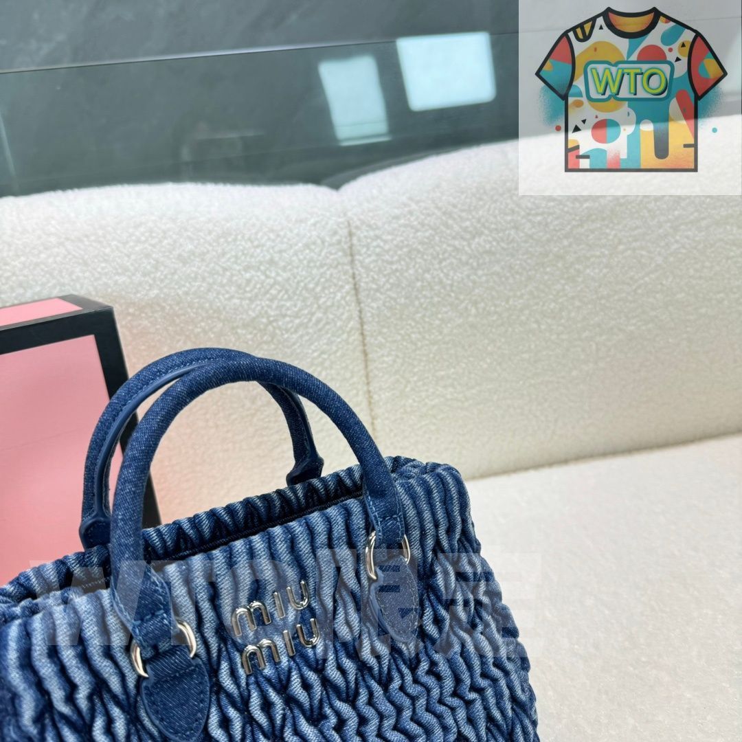 早い者勝ち！MIU MIU デニム ハンドバッグ 今日特価】MIUMIU ミュミュ Hobo デニムジャケット プリーツ