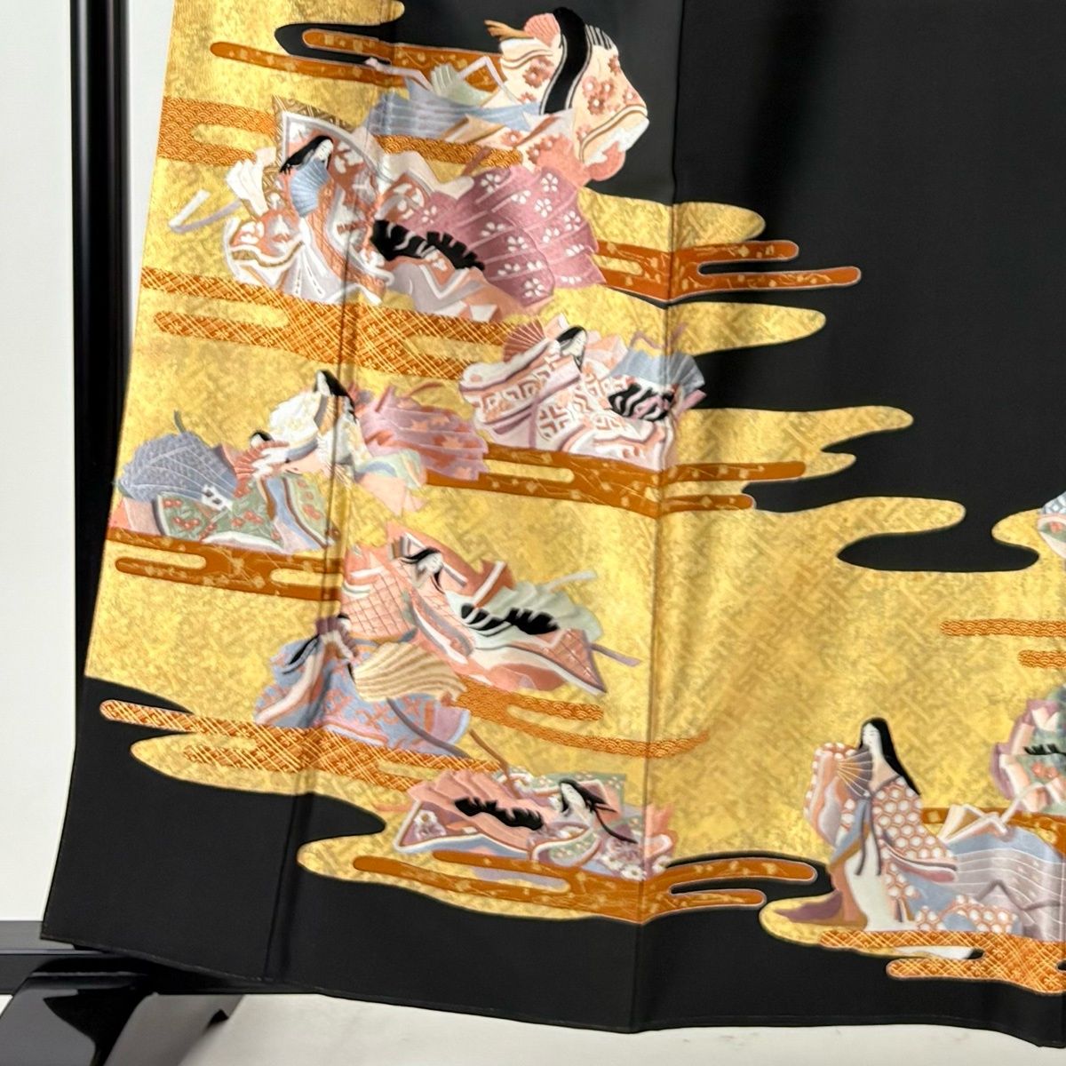黒留袖 身丈162.5cm 裄丈64.5cm M 袷 証紙 姫 霞 金彩 蘇州刺繍 黒