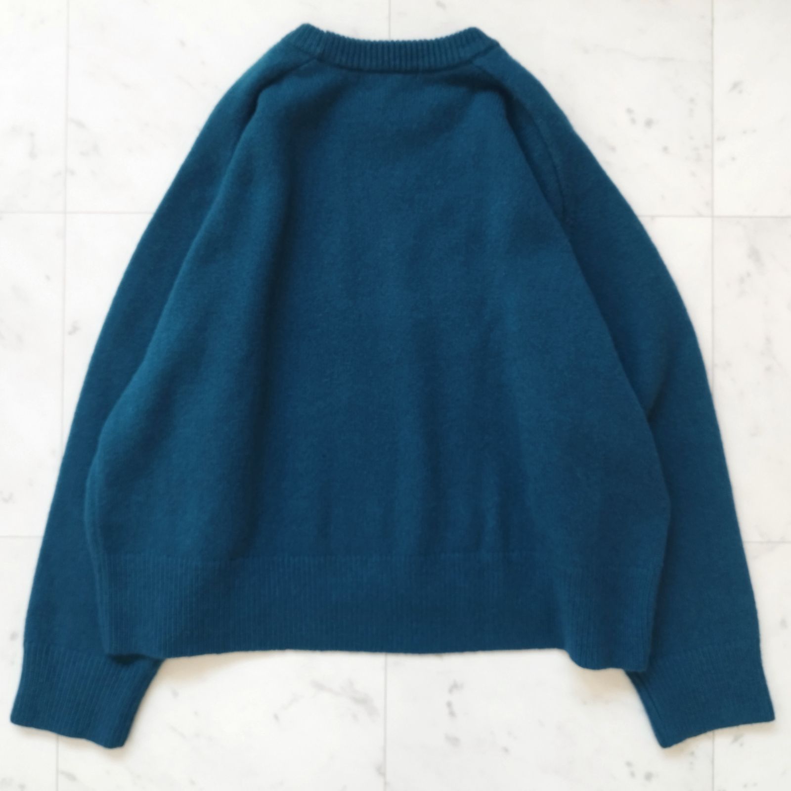 極美品【ビューティアンドユース ユナイテッドアローズ】クルーネック 