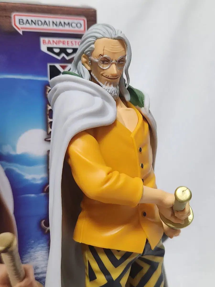 バンプレスト ONE PIECE DXF シルバーズ・レイリー フィギュア