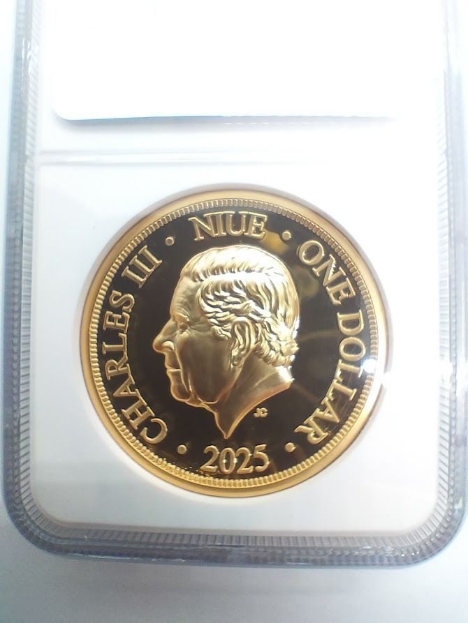 NGC PF70 ニウエ 2025 チャールズ3世 女王エリザベス2世追悼記念 ハイ