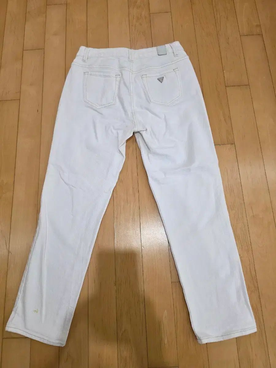 GUESS 正規品 冬 ズボン ボーイフレンド フィット (26)