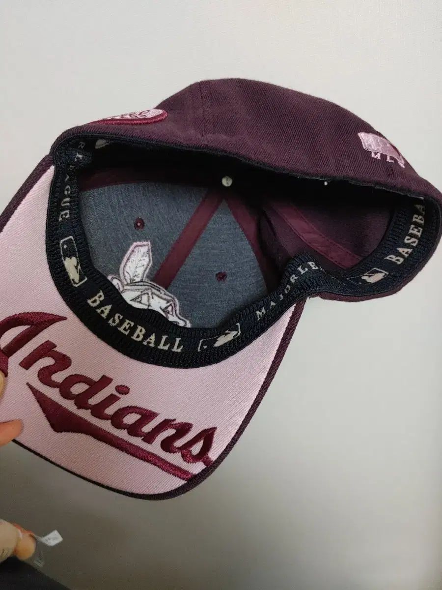 インディアンズ MLB ベースボールキャップ - メルカリ