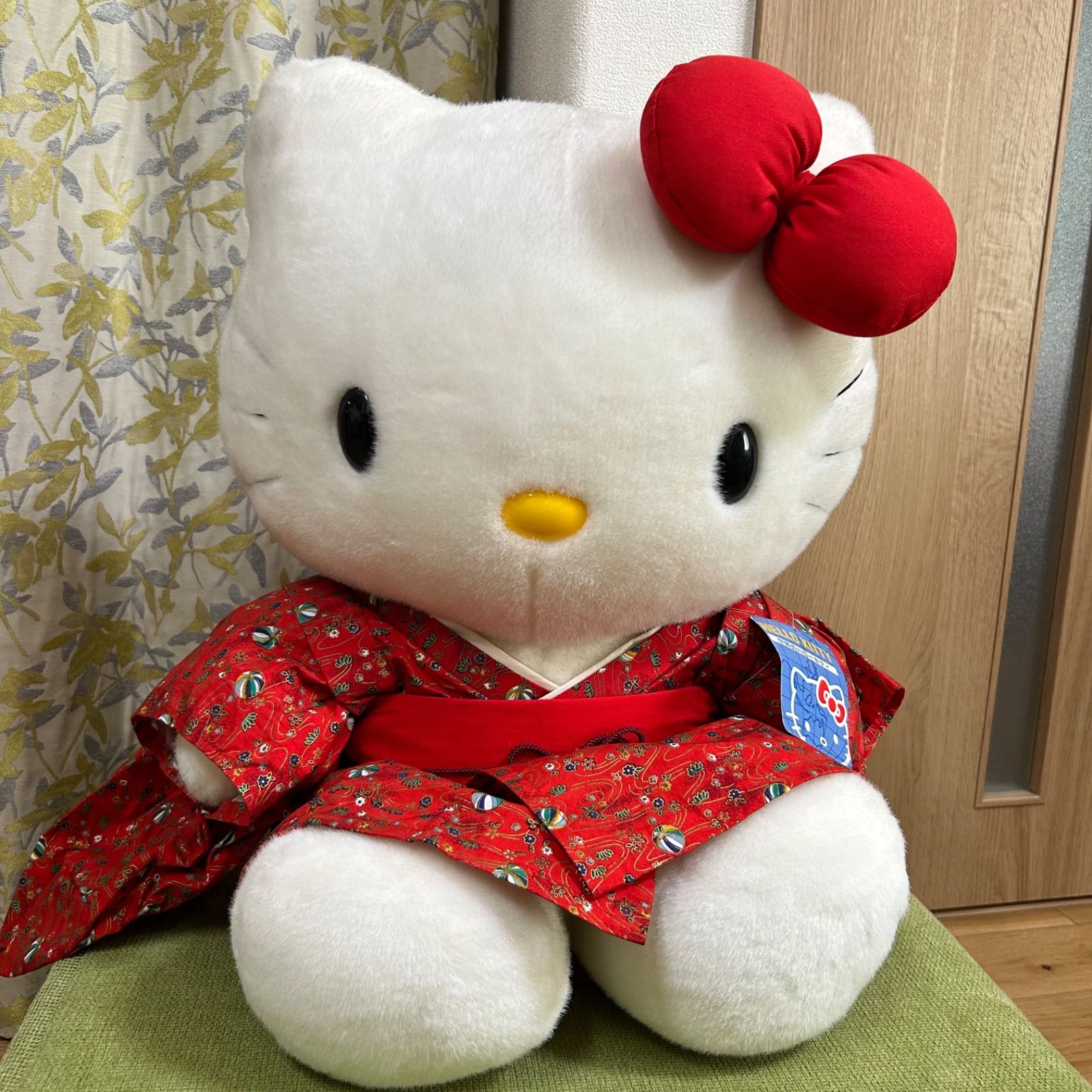 世界のハローキティ ぬいぐるみ 日本 2L - メルカリ