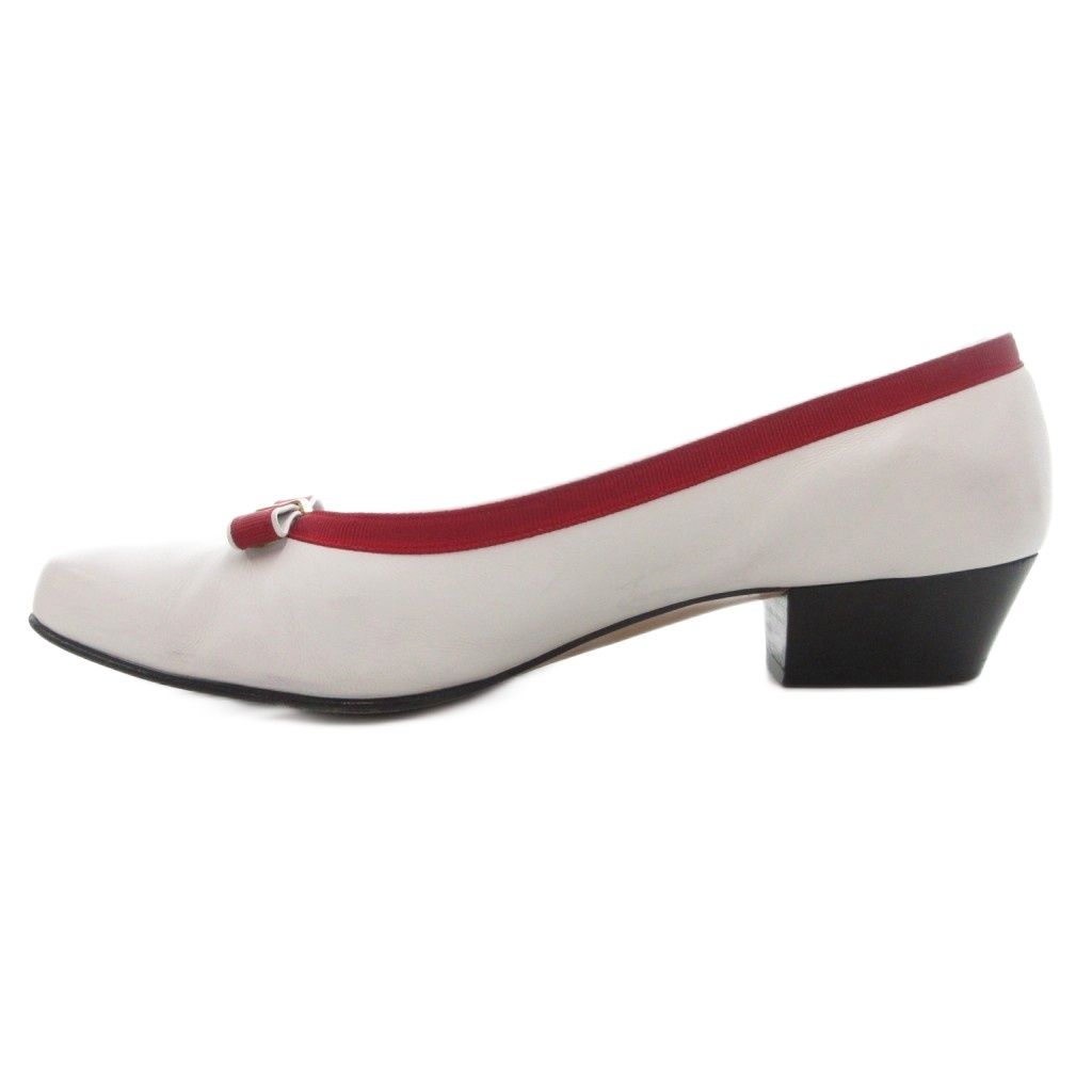 フェラガモ My Ferragamo パンプス ラウンドトゥローヒール セール中