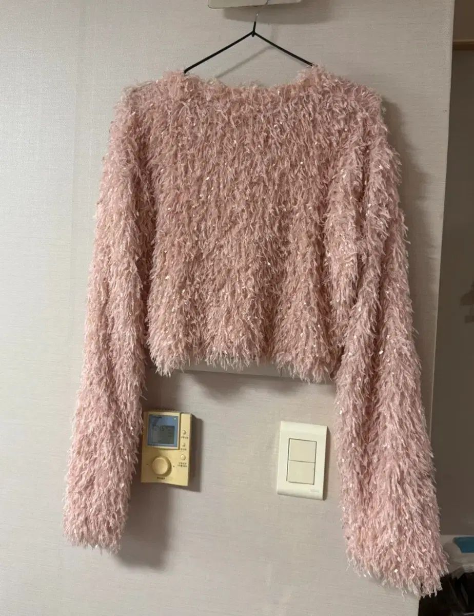 ピンク ファー カーディガン 出品 - メルカリ