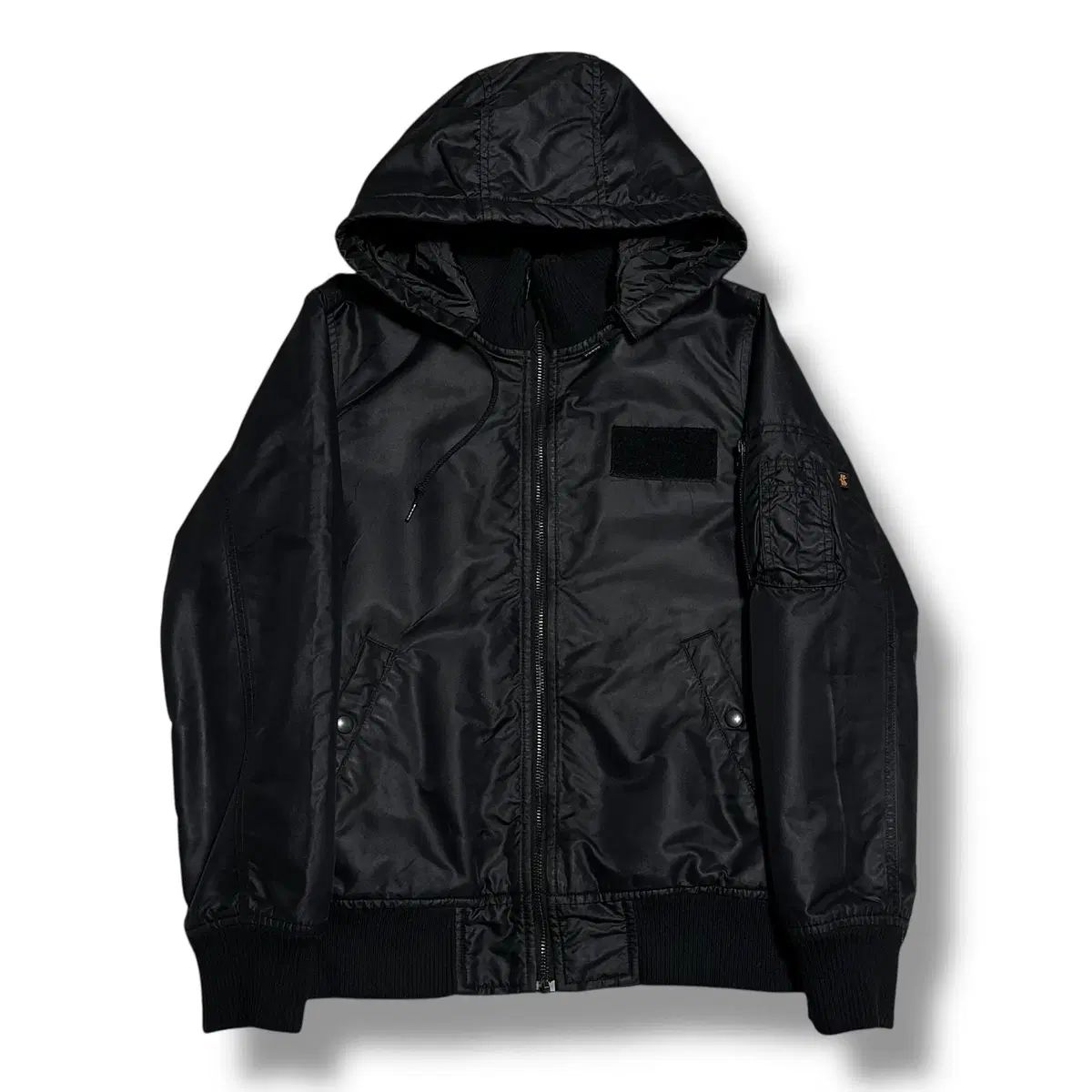 Alpha Industries ブラック フード MA-1パイロットジャンパー 【公式通販】