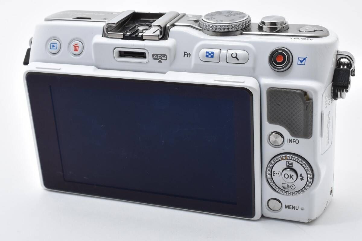 ☆ショット数759回☆ オリンパス Olympus E-PL3 ボディ ミラーレス一眼