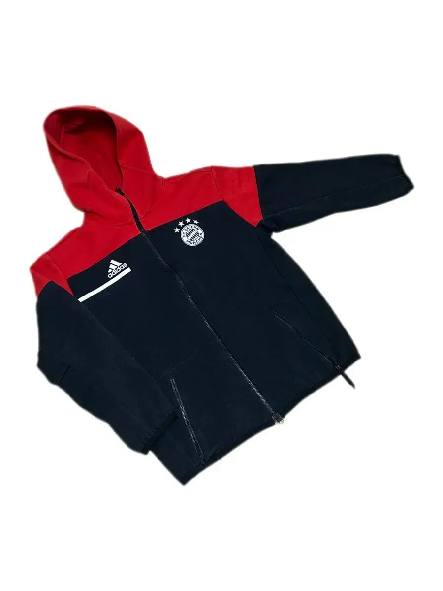【入手困難】adidas FC バイエルンミュンヘン ジップアップ　フリース　L アディダス FCバイエルン・ミュンヘン ブラック レッド フードジップ