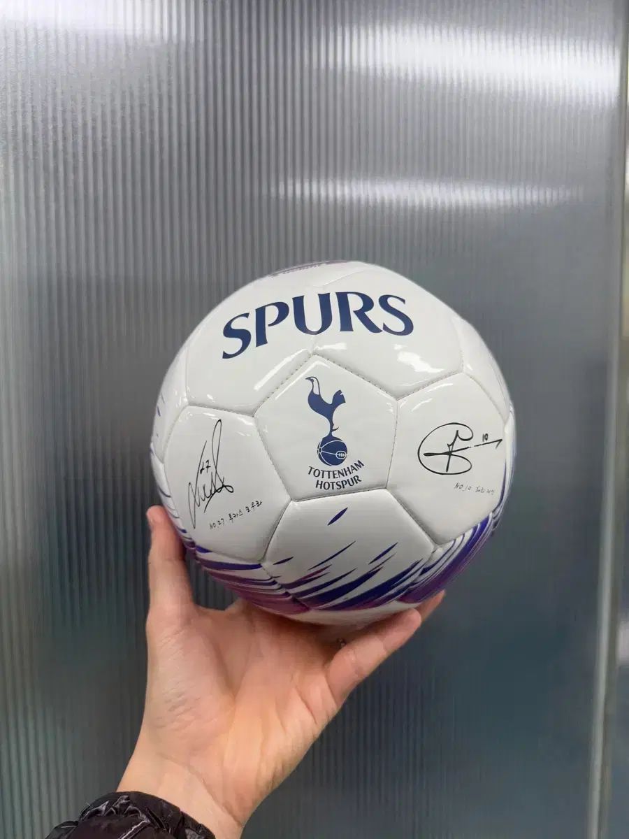 トッテナム ホットスパー サインボール 新品 - メルカリ