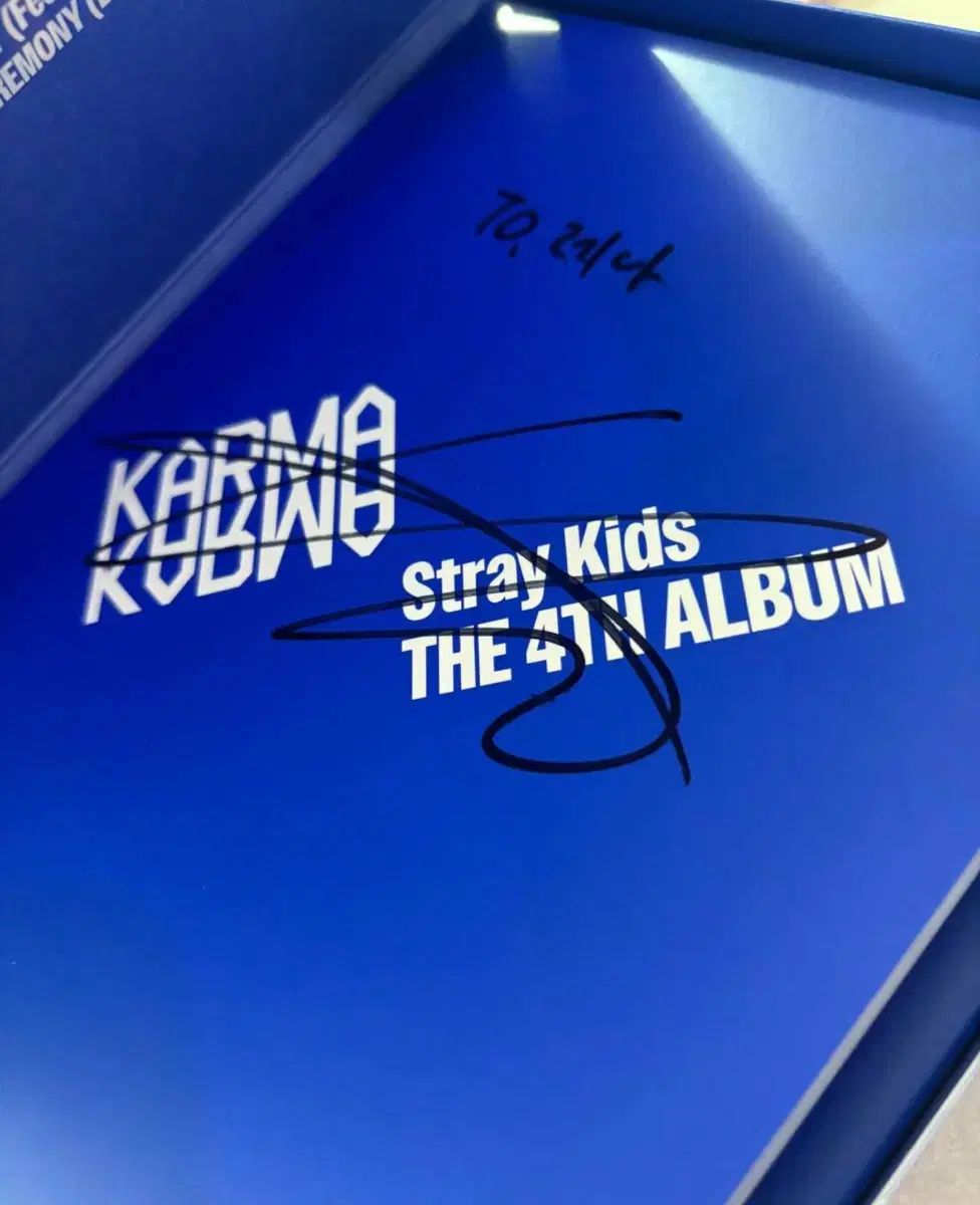 straykids ハン　HAN 直筆サイン allin karma スキズ レア】スキズ/ハンジソン 直筆サイン入りチェキ StrayKids HAN ハン