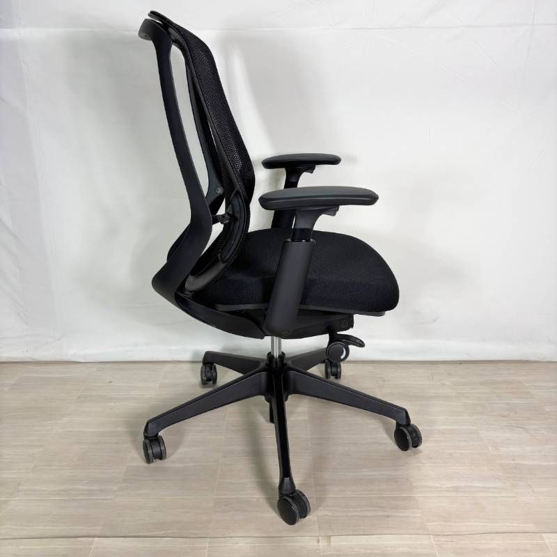 オカムラ シルフィーチェア