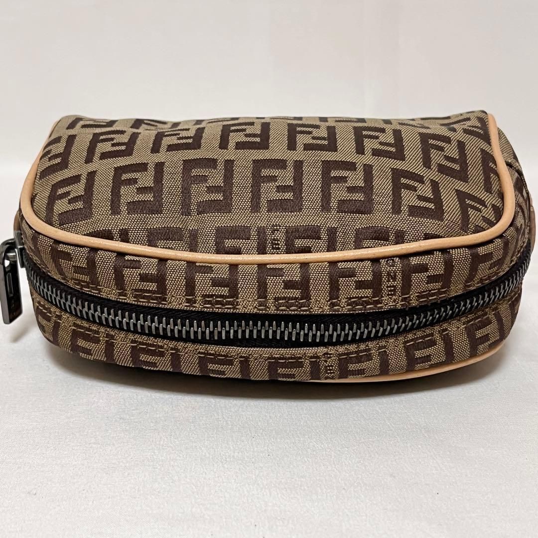 FENDI フェンディ ポーチ 小物入れ キャンバス ズッキーノ FF ベージュ