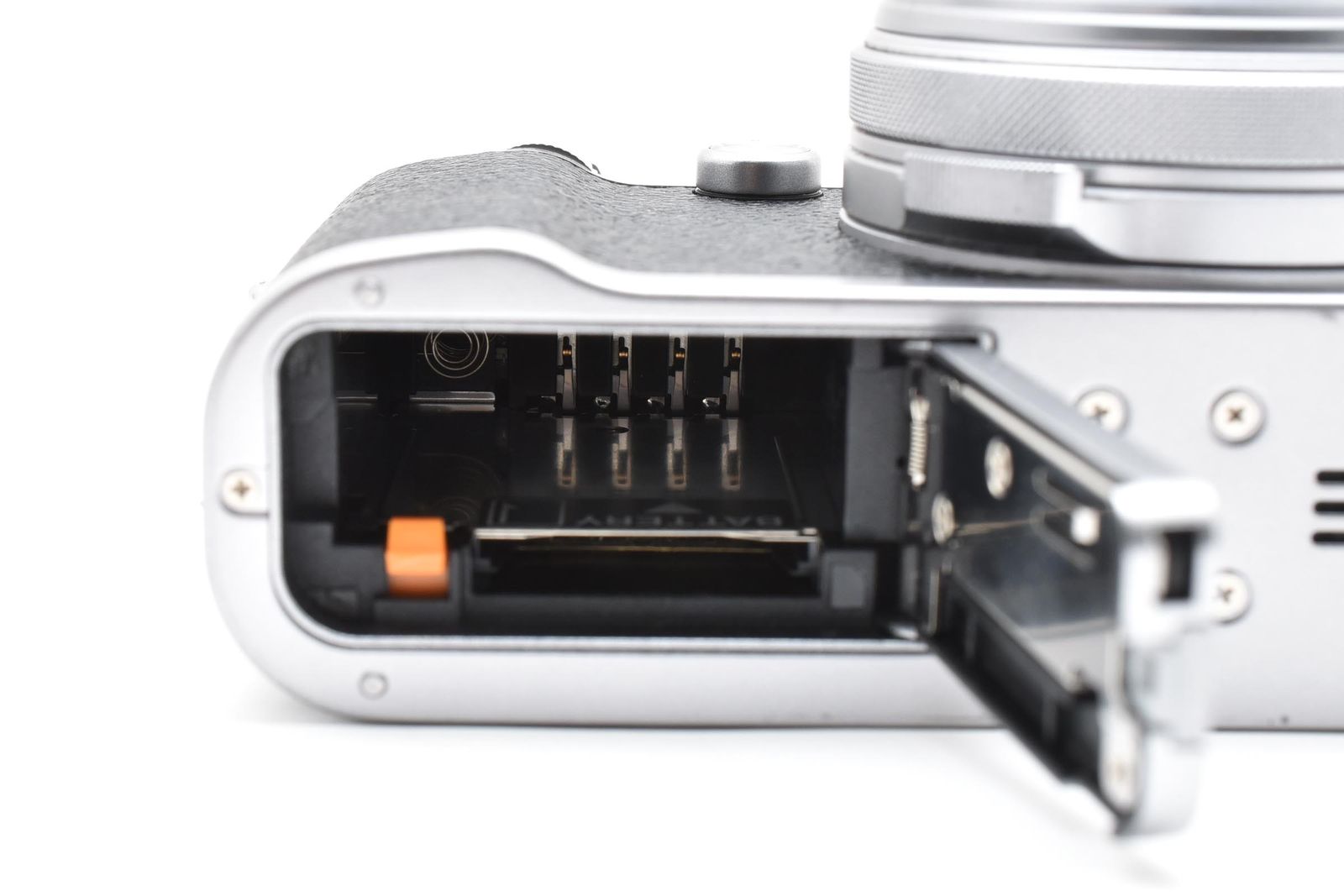 □ 美品 □ フジフィルム FUJIFILM X100F シルバー ≪S数4,700回 動作