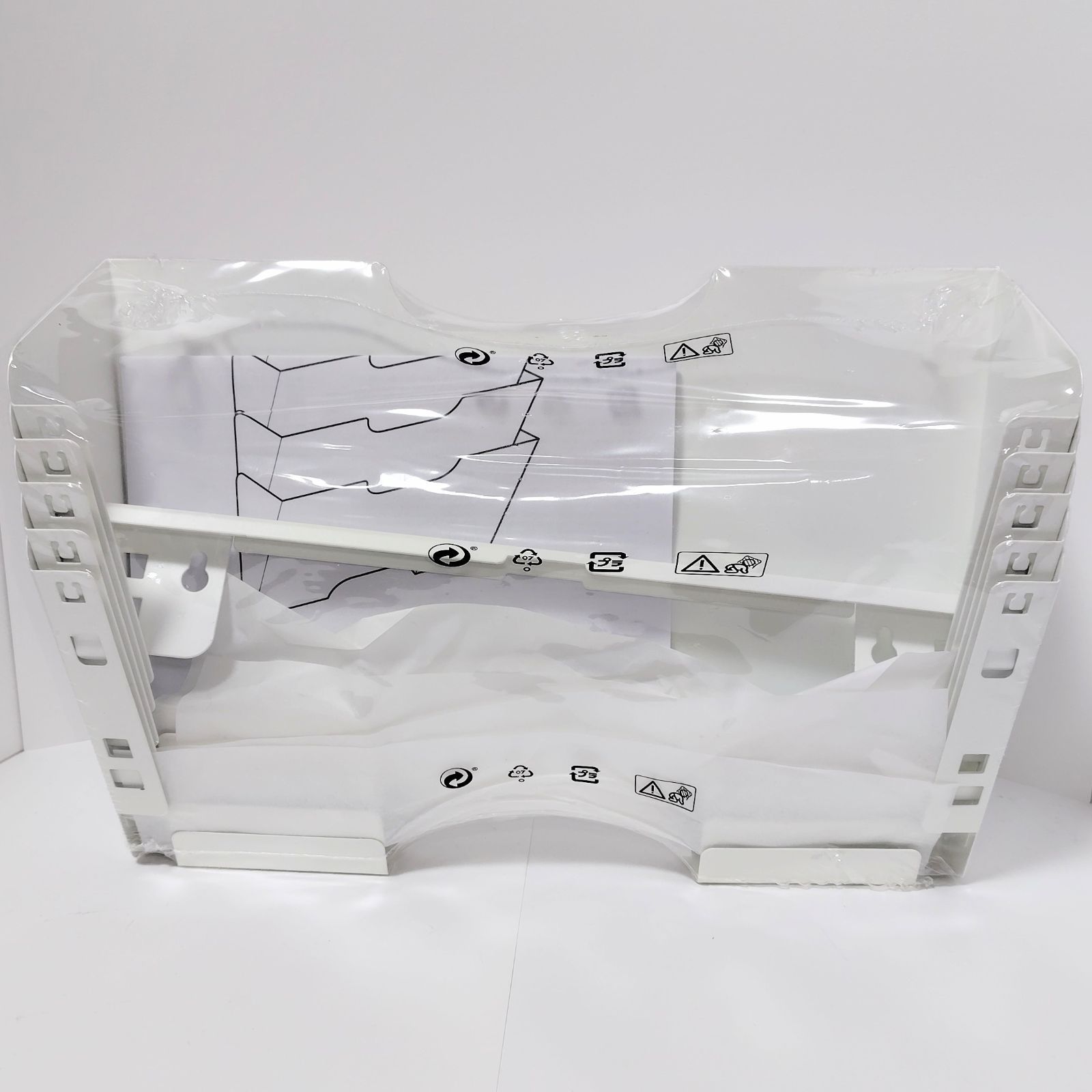 【未使用】2個セット　IKEA 新聞書類ラック　KVISSLE クヴィッスレ IKEA（イケア） KVISSLE クヴィッスレ 新聞・書類 ラック ホワイト