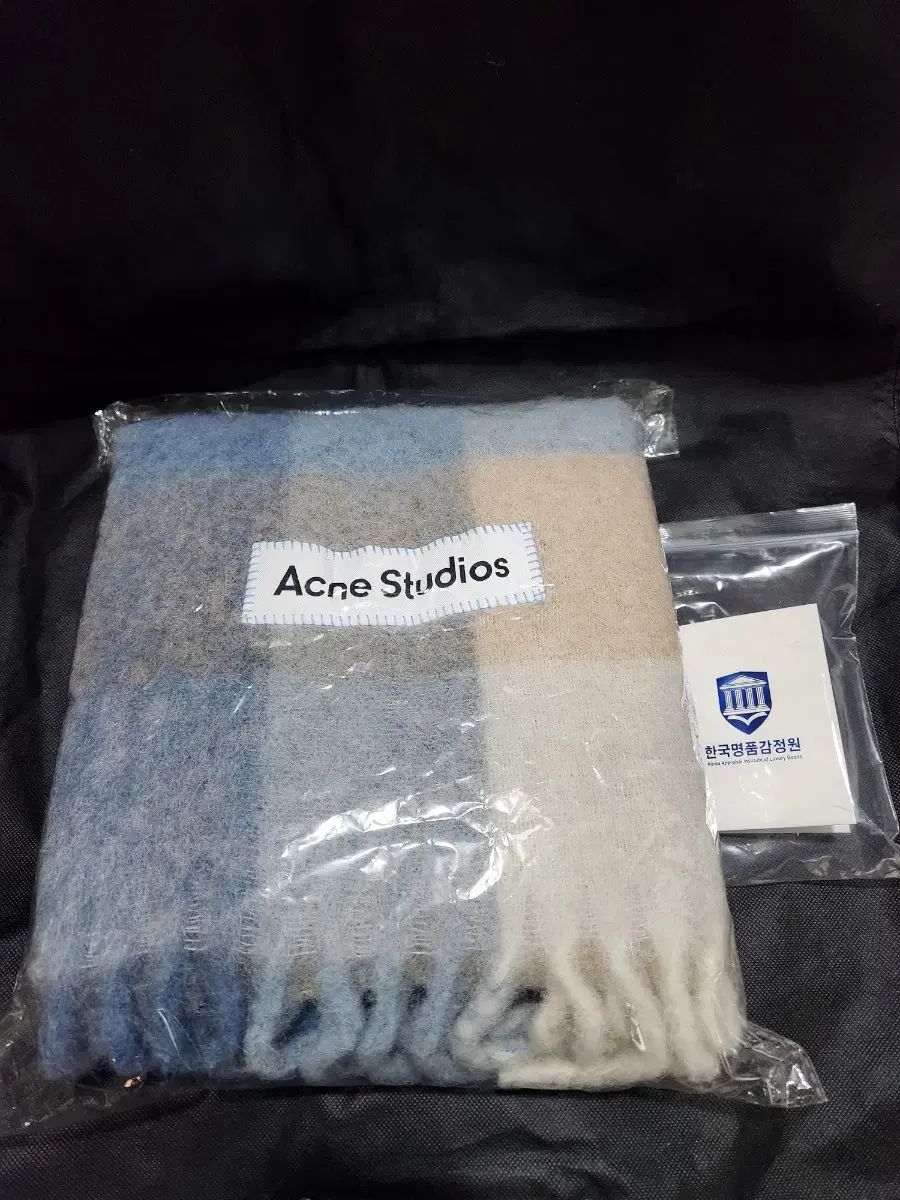 【正規品】Acne Studios アクネ モヘア マフラー パステルブルー 正規品 Acne Studios アクネストゥディオズ モヘア マフラー パステル