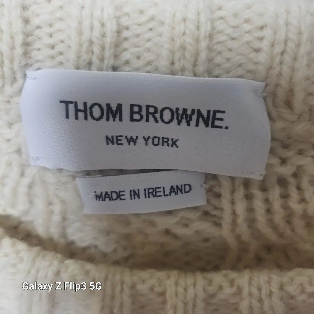 トム・ブラウン アイボリー 4本線 ケーブルニット - メルカリ