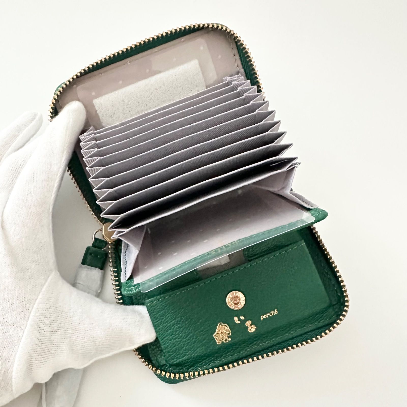 未使用 虎屋ういろ×perche×ear コトラちゃん ジャバラ二つ折り財布