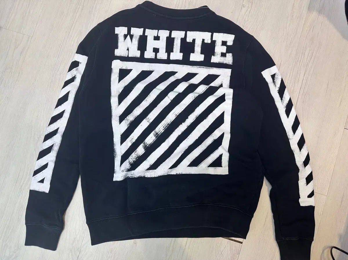 オフホワイト ブラック ストライプ スウェット - メルカリ
