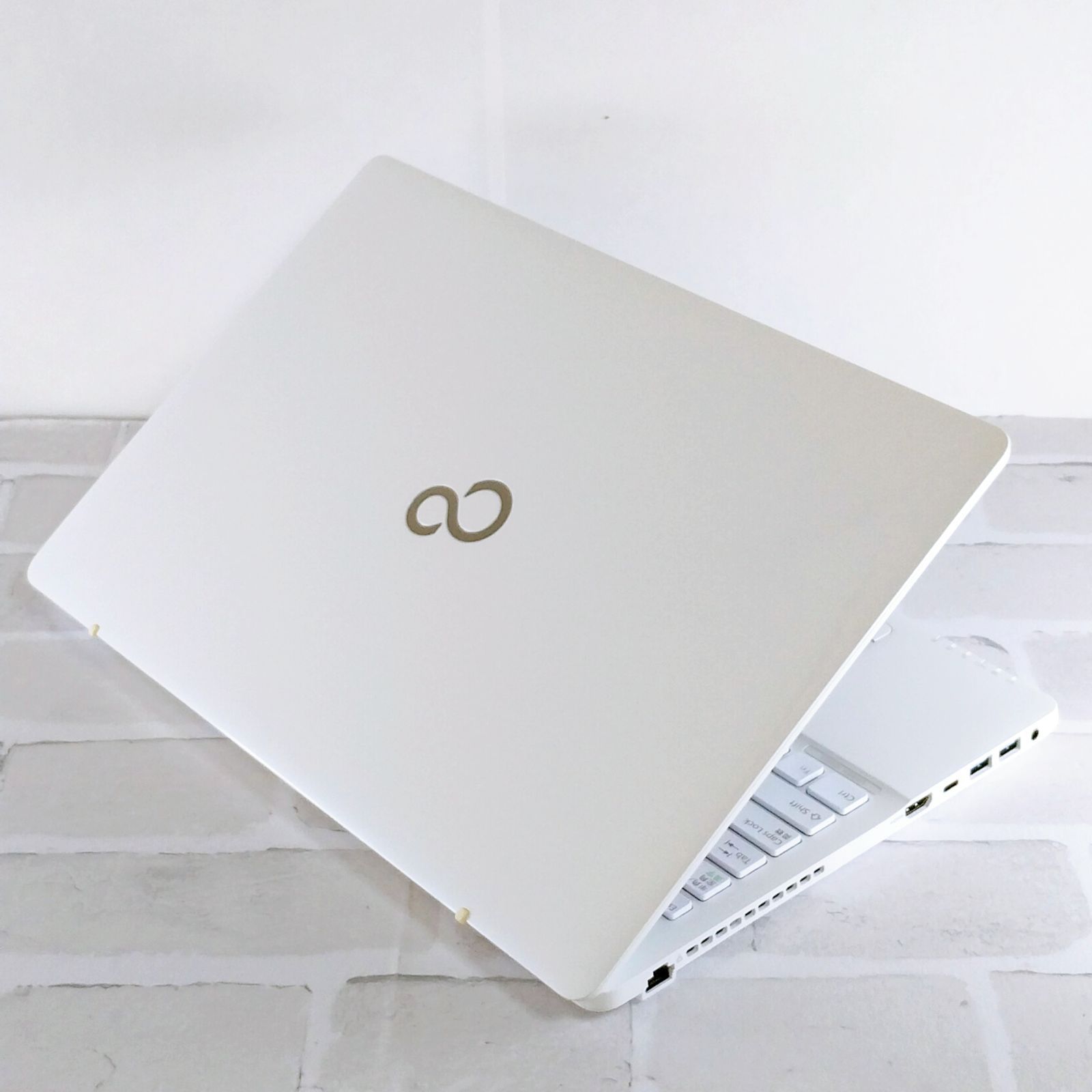 美品！第7世代 Corei7 たっぷり1TB 最新Windows11 DVD カメラ付き