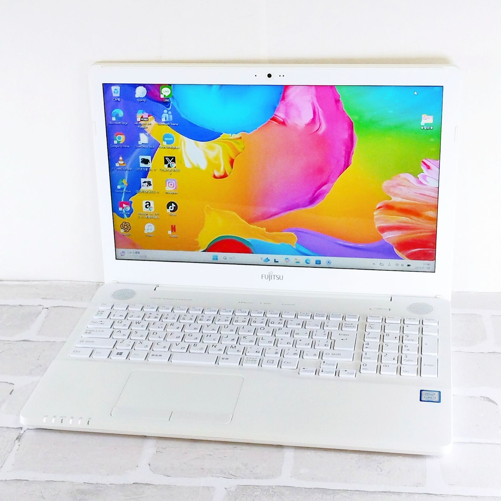 美品！第7世代 Corei7 たっぷり1TB 最新Windows11 DVD カメラ付き