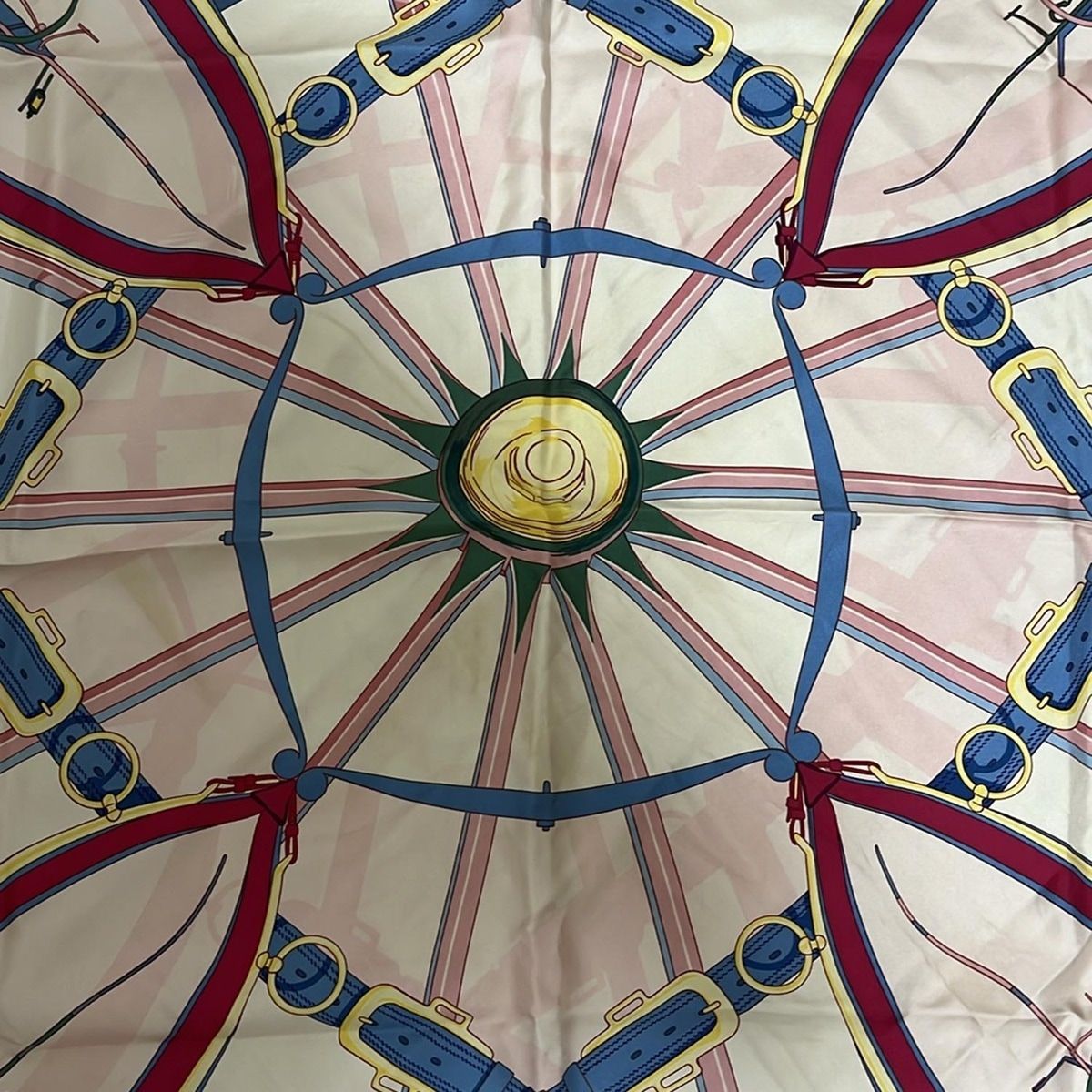 HERMES(エルメス) スカーフ カレ90 ピンク×ブルー×マルチ En Roue